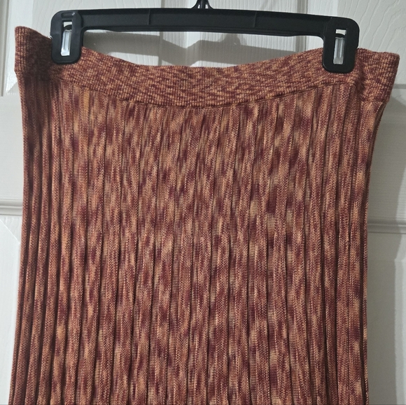Free People Gold Coast Marbled Print Pleated Knit Boho Maxi Skirt, EUC! - Picture 3 of 10